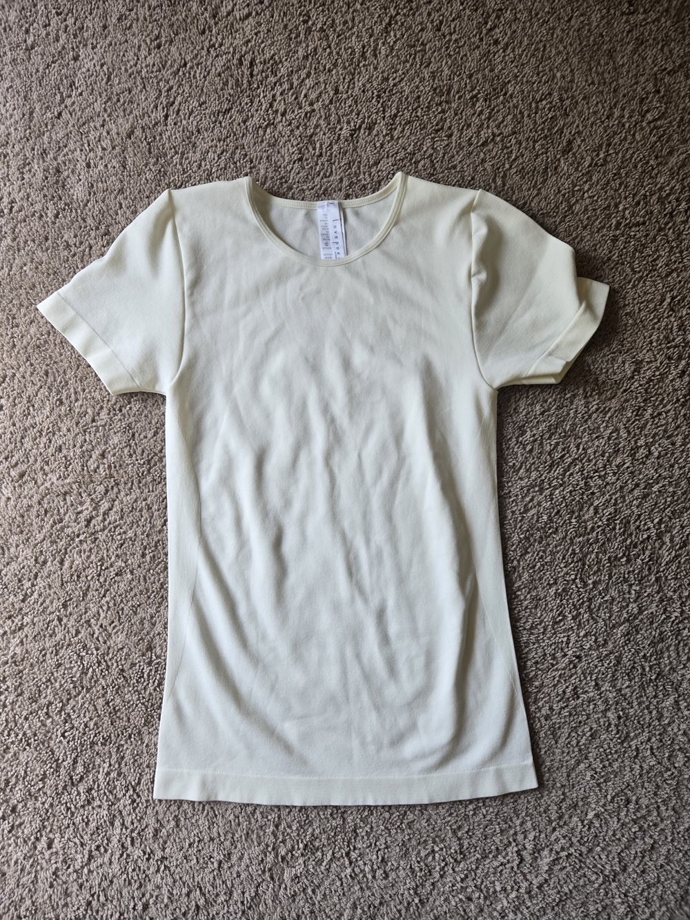 LOVE POEM Los Angeles Cream Seamless Fitted Short Sleeve Tee Size M/L